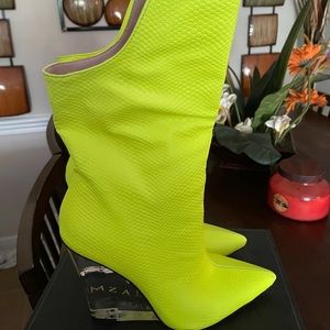 Azalea wang unique bootie